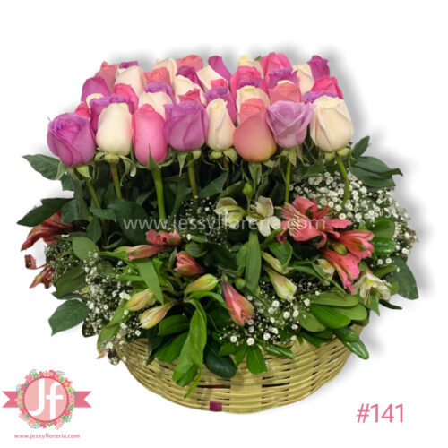 Jardinera de 40 rosas rositas