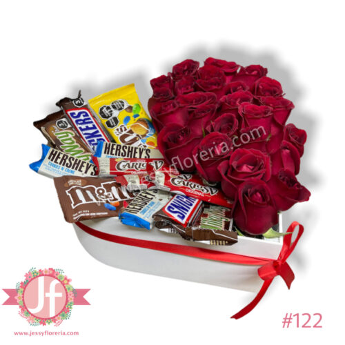 Corazón 25 rosas y chocolates