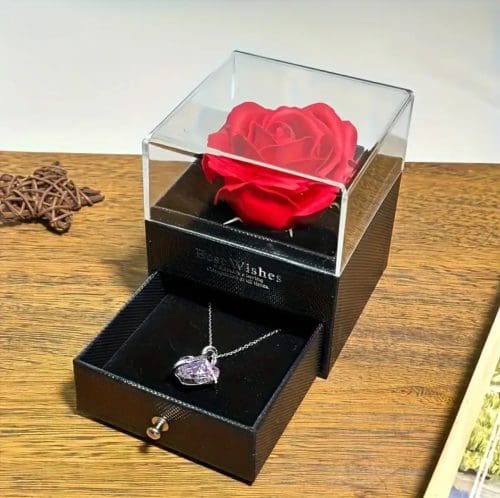 Caja con rosa y collar en forma de corazón - Pedir con un día de anticipación - Complemento a tus flores - Image 4