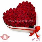 Corazón con 50 rosas rojas frescas para envío de flores a domicilio en Guadalajara, Zapopan y zona metropolitana.