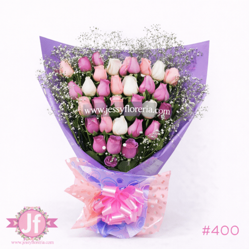 Bouquet con 33 rosas en tonos claros frescas para envío de flores a domicilio en Guadalajara, Zapopan, Tlaquepaque y Tonalá.