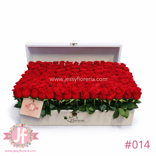 Cofre de 130 rosas rojas frescas para envío de flores a domicilio en Guadalajara, Zapopan, Tlaquepaque y Tonalá.