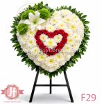 Corona corazón floral en tripié para envío e instalación en funerales y homenajes en Guadalajara, Zapopan y zona metropolitana.