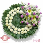 Corona funeraria sencilla de rosas rosadas para envío e instalación en funerales y ceremonias en Guadalajara, Zapopan y zona metropolitana.