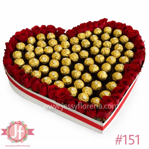 Corazón de rosas frescas y chocolates Ferreros para envío de flores y dulces a domicilio en Guadalajara, Zapopan, Tlaquepaque y Tonalá.