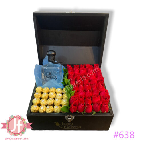 Cofre con 40 rosas, 20 ferreros y Don Julio 70
