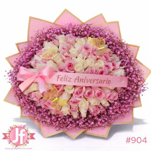 Ramo 100 rosas blancas y rosas con gipsophilia, listón y mariposas