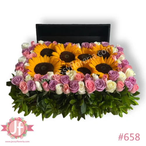 Cofre de rosas rositas y girasoles