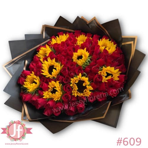 609 Ramo de 100 rosas y 10 girasoles