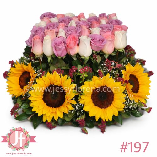 Canasta de 40 rosas rositas y girasoles