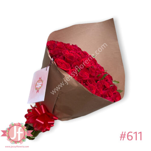 Ramo 100 rosas en papel craft