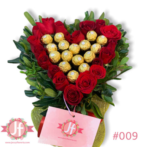 Corazón de rosas rojas y Ferreros - Image 2
