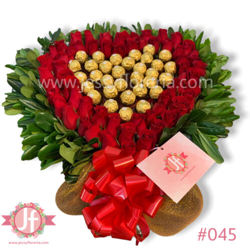 Corazón de rosas con Ferreros