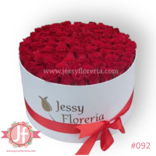 Caja redonda con 80 rosas