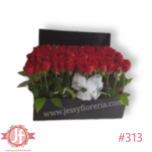 Cofre de 130 rosas