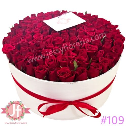 Caja redonda blanca con 120 rosas rojas - Image 2
