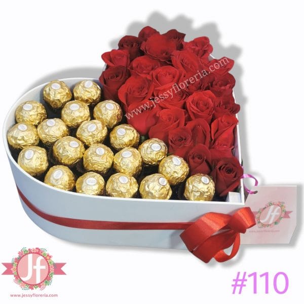 110 Corazón de 25 rosas y 20 ferreros