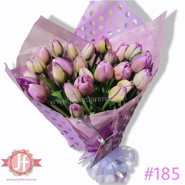 185 bouquet 30 tulipanes lilas