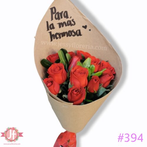 Bouquet 12 rosas rojas craft - Pedir con un día de anticipación