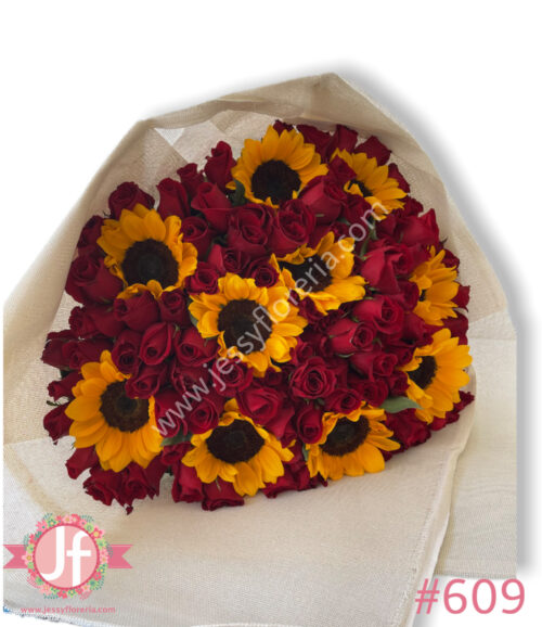 Ramo de 100 rosas y 10 girasoles - Image 3