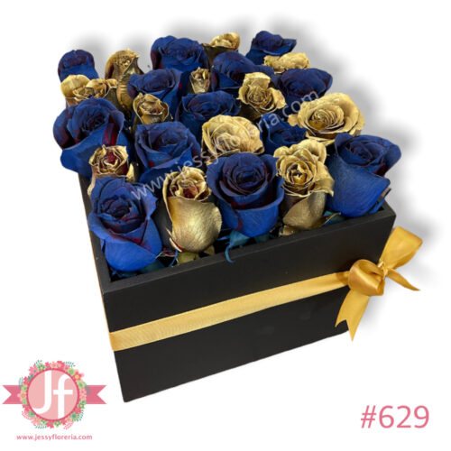 Caja cuadrada negra 25 rosas azules y doradas - Image 2