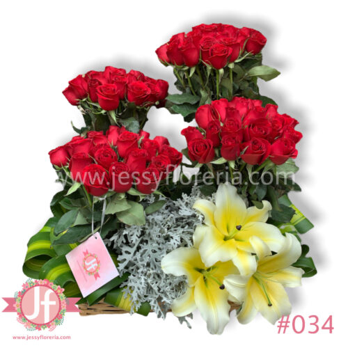 Arreglo floral 100 rosas rojas