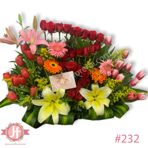 Diseño de 24 rosas y 20 tulipanes - Pedir con un día de anticipación - Image 2