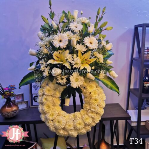 Corona floral con tripié