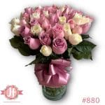 880 Florero 50 rosas tonos rosas