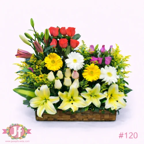 Jardinera surtida con flores y follajes frescos para envío de flores y plantas a domicilio en Guadalajara, Zapopan, Tlaquepaque y Tonalá.