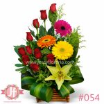 Arreglo floral con rosas y gerberas frescas, un diseño elegante y colorido ideal para enviar a domicilio en Guadalajara y zona metropolitana.