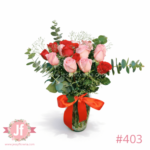 Florero con 18 rosas frescas y follajes para envío de flores a domicilio en Guadalajara, Zapopan, Tlaquepaque y Tonalá.