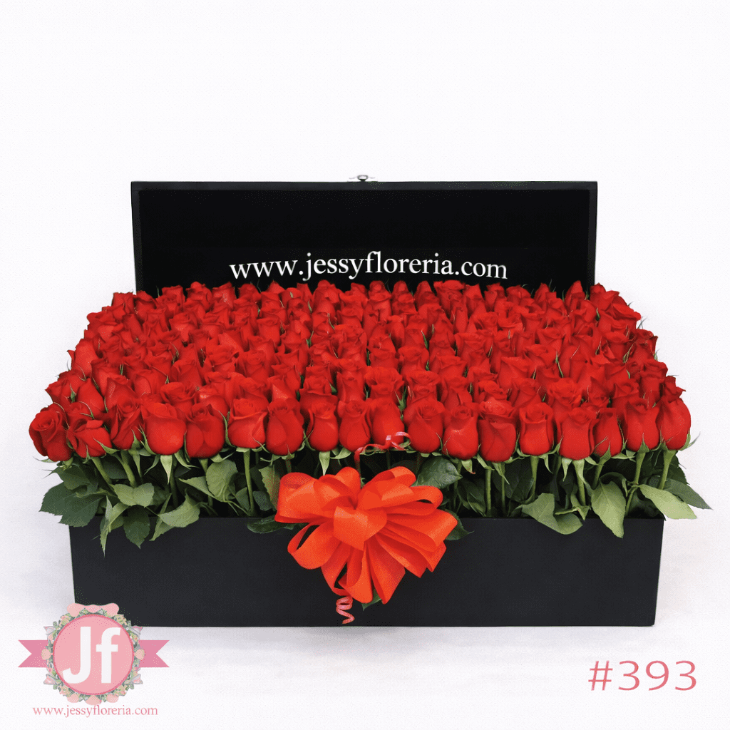 Cofre con 200 rosas rojas frescas para envío de flores a domicilio en Guadalajara, Zapopan y zona metropolitana.