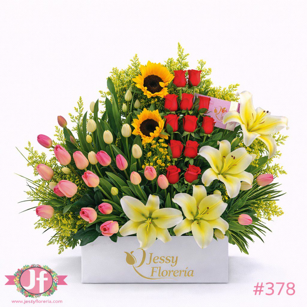 Arreglo floral con 20 tulipanes y 24 rosas frescas para envío a domicilio en Guadalajara, Zapopan, Tlaquepaque y Tonalá.