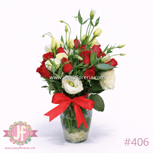 Florero con 12 rosas frescas y lisianthus para envío de flores a domicilio en Guadalajara, Zapopan, Tlaquepaque y Tonalá.