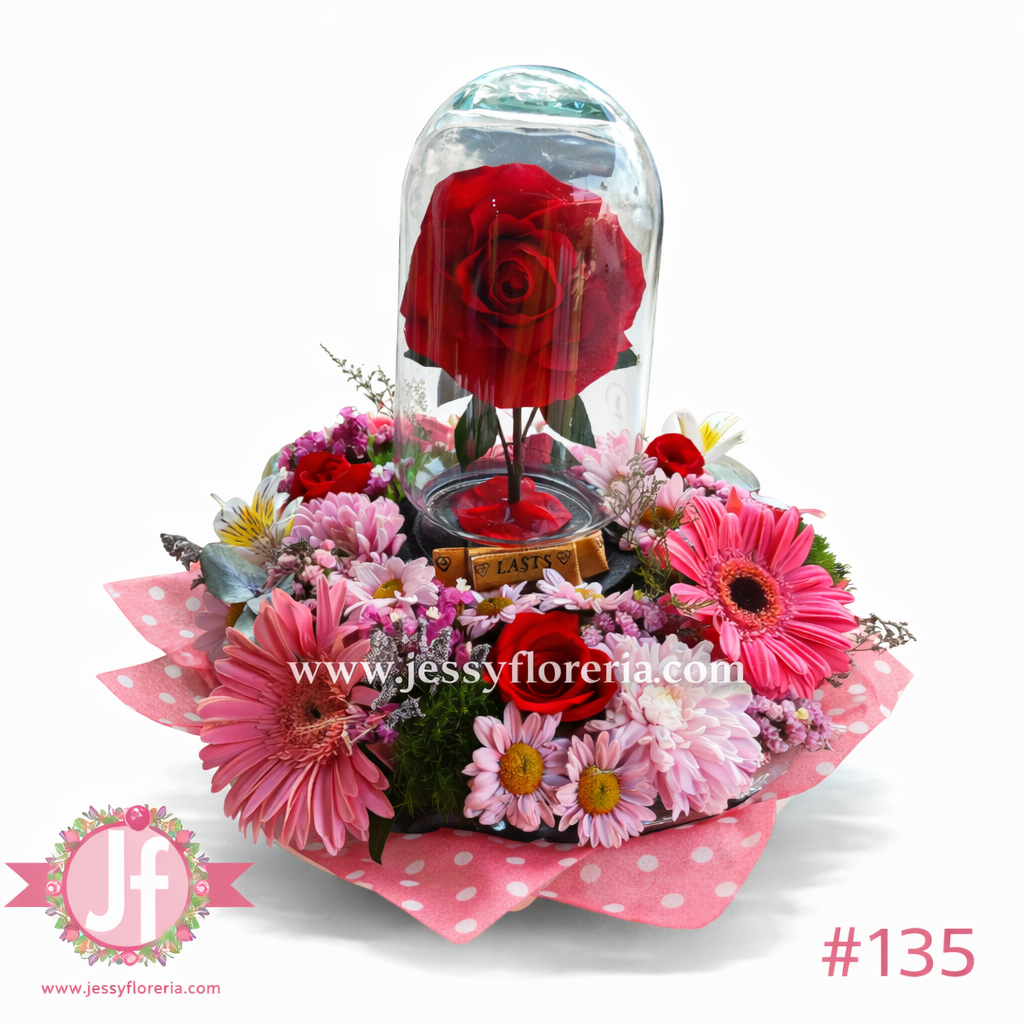 Caja con rosa eterna y flores surtidas para envío de flores y regalos a domicilio en Guadalajara, Zapopan y zona metropolitana.