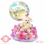 Caja con peluche, globo y flores surtidas para envío de regalos y flores a domicilio en Guadalajara, Zapopan y zona metropolitana.