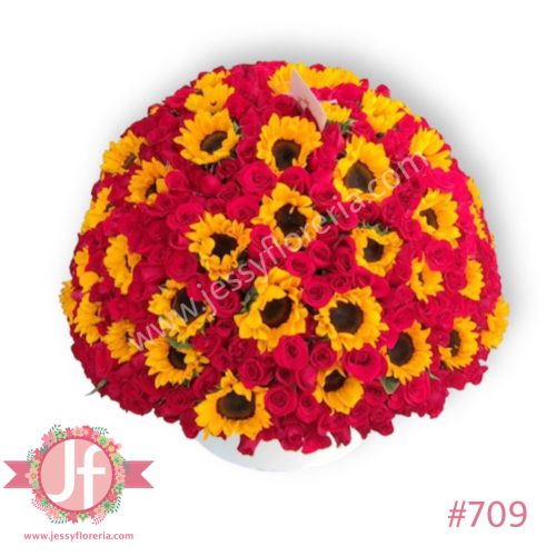 Caja con 200 rosas y 45 girasoles