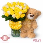 Florero con 50 rosas amarillas y blancas y oso de peluche para envío de flores a domicilio en Guadalajara