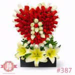 Corazón de rosas rojas con letra blanca personalizada para envío de flores a domicilio en Guadalajara, Zapopan y zona metropolitana.