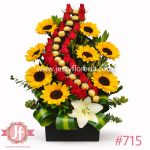 arreglo con rosas rojas girasoles y ferrero regalo floral en Guadalajara