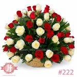 Canasta de 100 rosas bicolor rojas y blancas en canasta de mimbre para regalo en Guadalajara