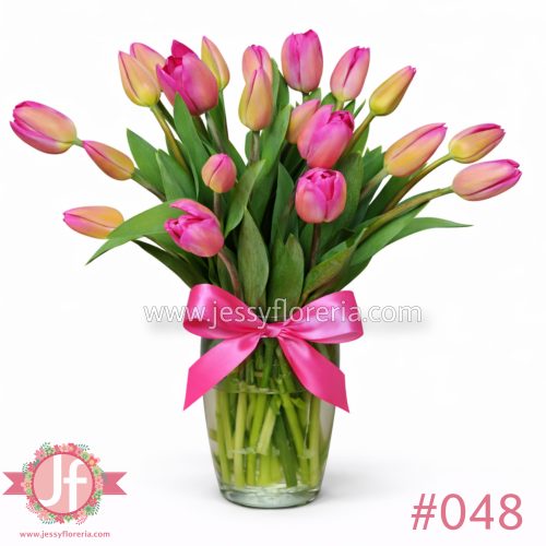 Florero con 20 tulipanes frescos para envío de flores a domicilio en Guadalajara, Zapopan, Tlaquepaque y Tonalá.