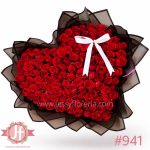 ramo 100 rosas rojas en forma de corazon con moño arreglo floral Guadalajara