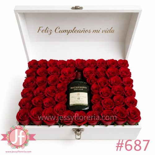 cofre 90 rosas buchanans con mensaje arreglo floral Guadalajara